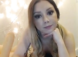 This camgirl is truly the babe we all dream about and she's one devoted slut